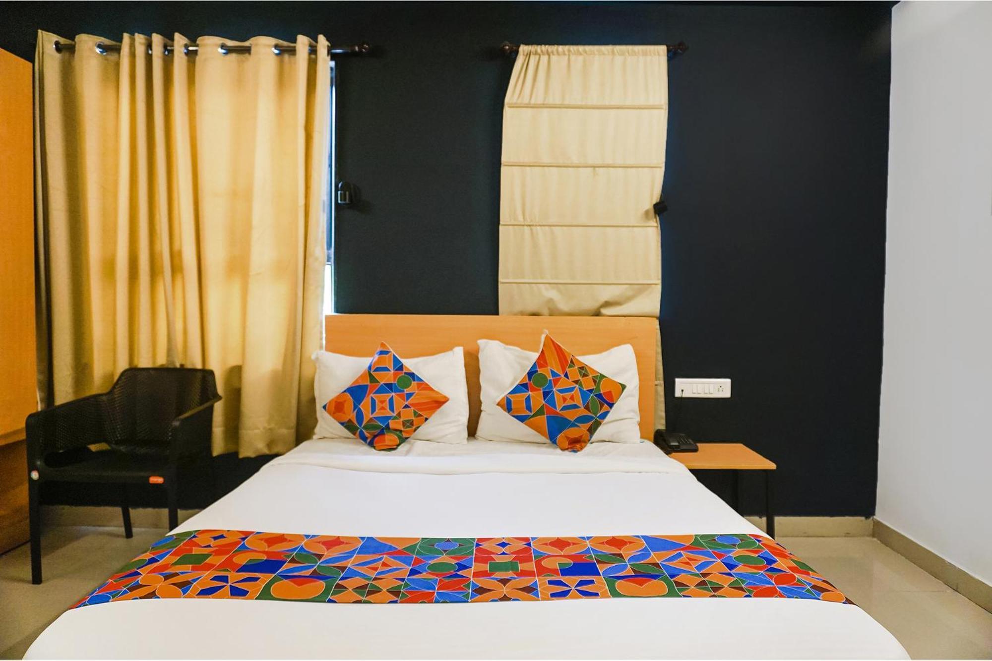 Fabhotel Aura Homes - Nr Khandoba Mandir Pimpri-Chinchwad Екстер'єр фото